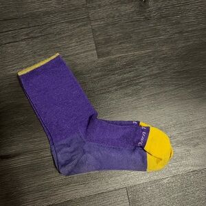 Darn Tough women’s micro crew lifestyle socks